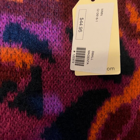 NWT Women's Jodiful Rose Design Magenta Sweater - Size Small - Picture 4 of 4